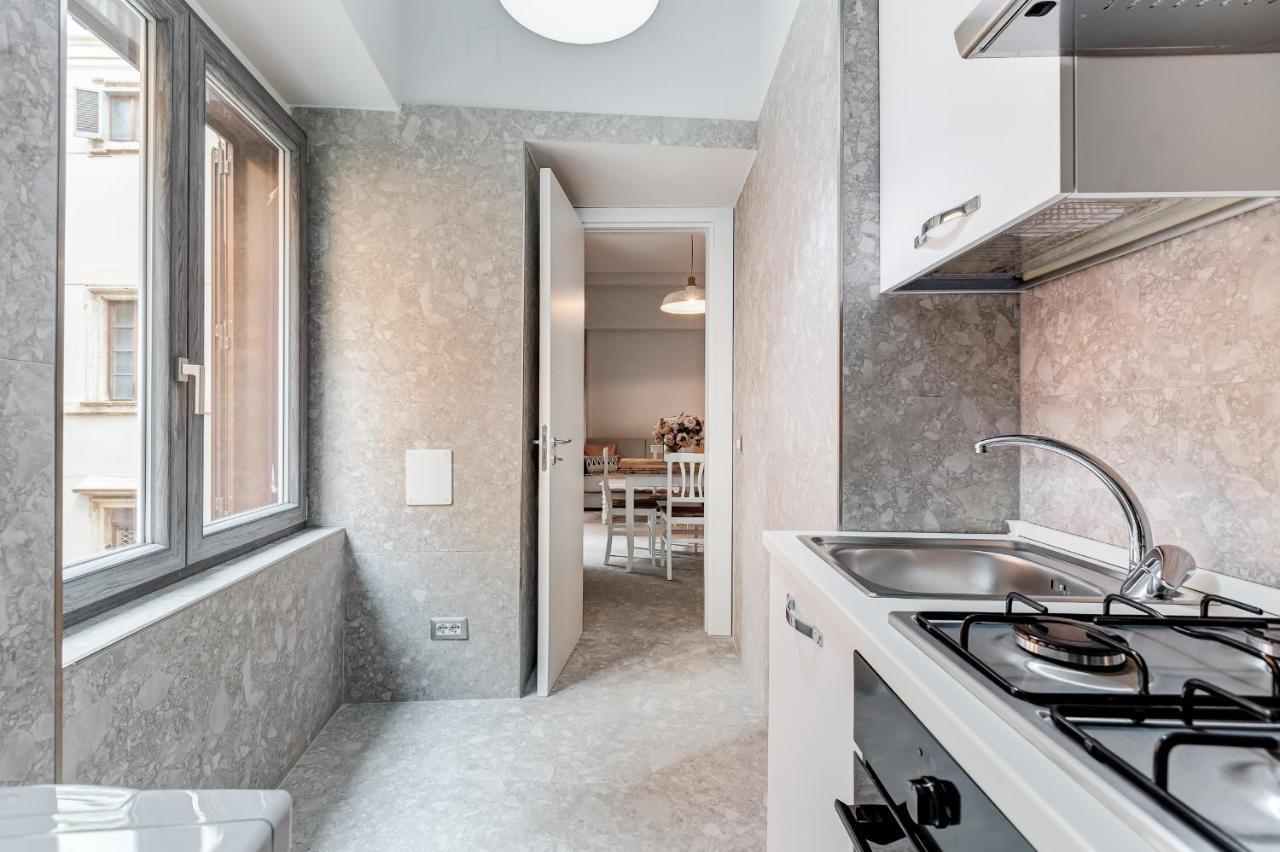 Crystal Trevi Fountain - Romedreamhome Zewnętrze zdjęcie