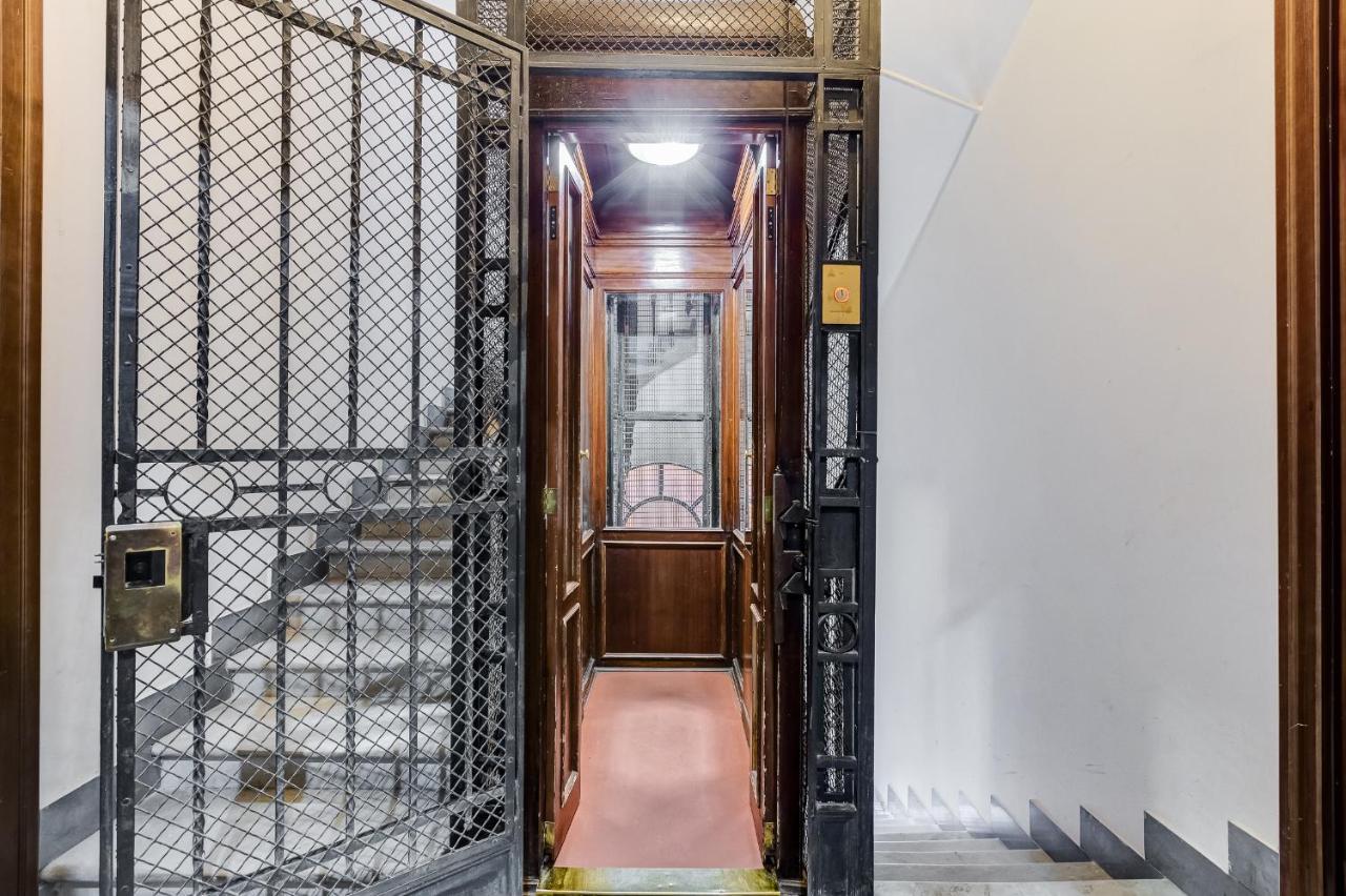 Crystal Trevi Fountain - Romedreamhome Zewnętrze zdjęcie