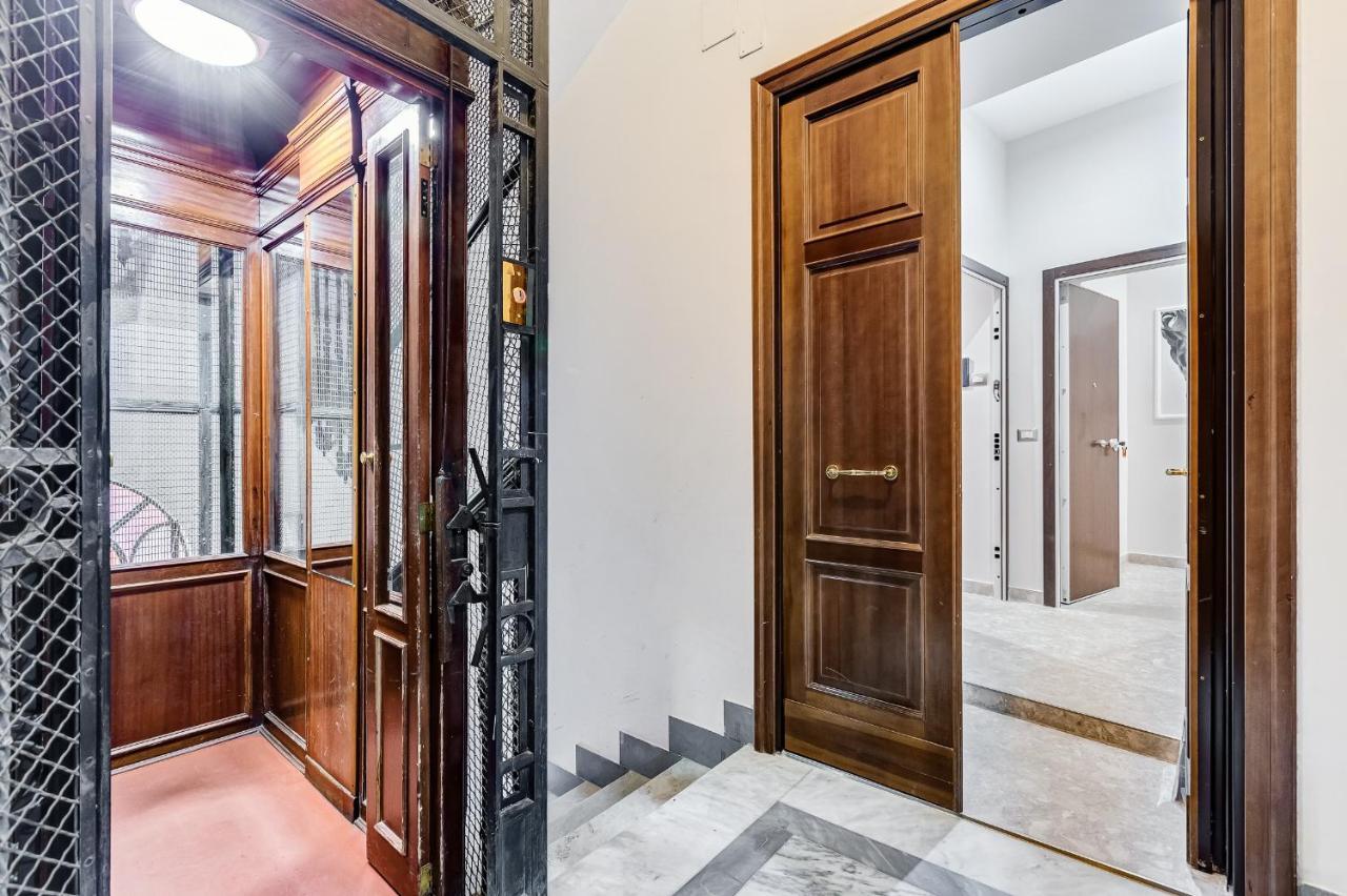 Crystal Trevi Fountain - Romedreamhome Zewnętrze zdjęcie