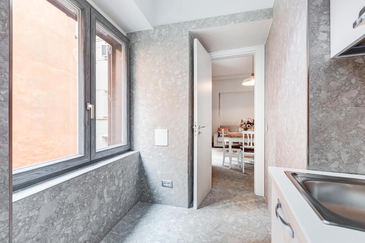 Crystal Trevi Fountain - Romedreamhome Zewnętrze zdjęcie